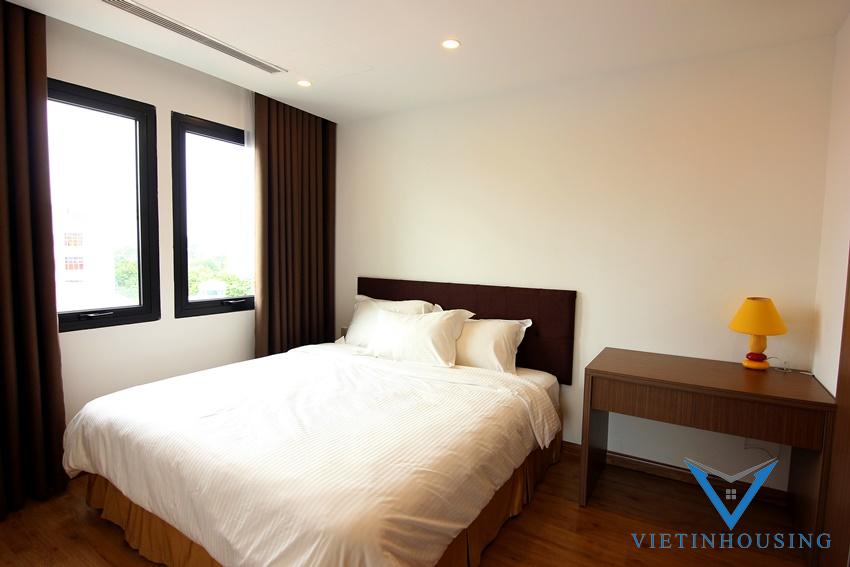 Ha Noi、Ba Dinh地区の新しい2ベッドルーム賃貸アパート