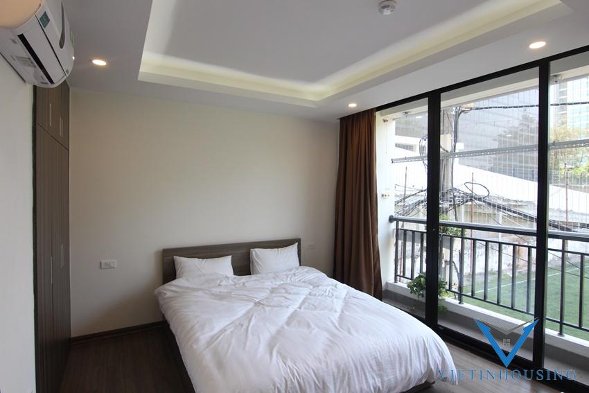 Ha NoiのTay Hoにある広々とした2ベッドルーム賃貸アパート